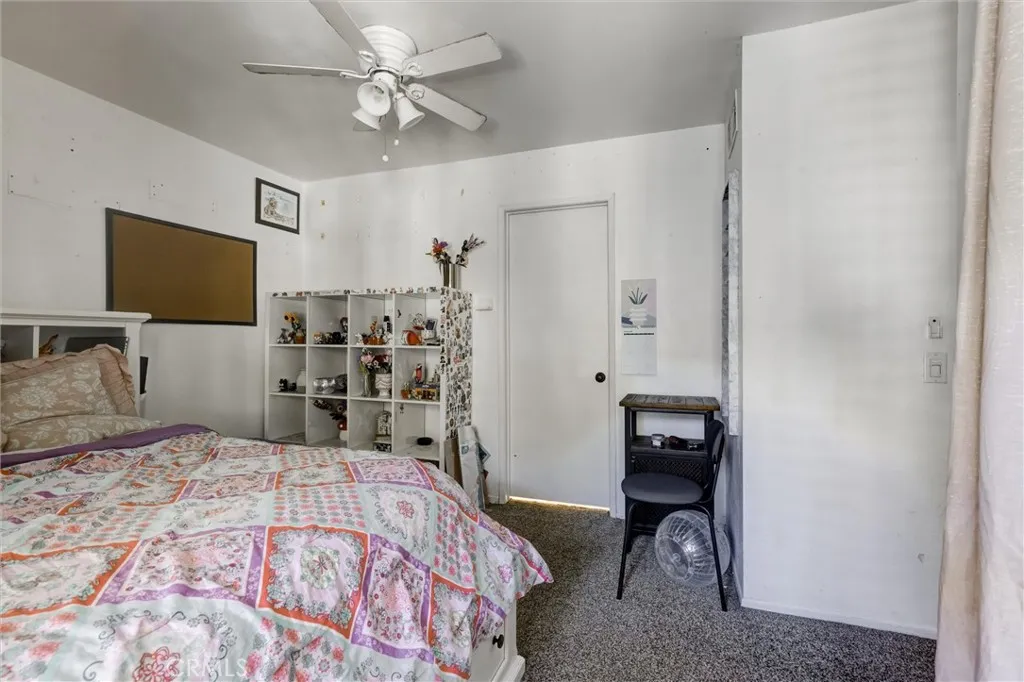 4687 Knickerbocker, Riverside, California 92501 home-pic-20
