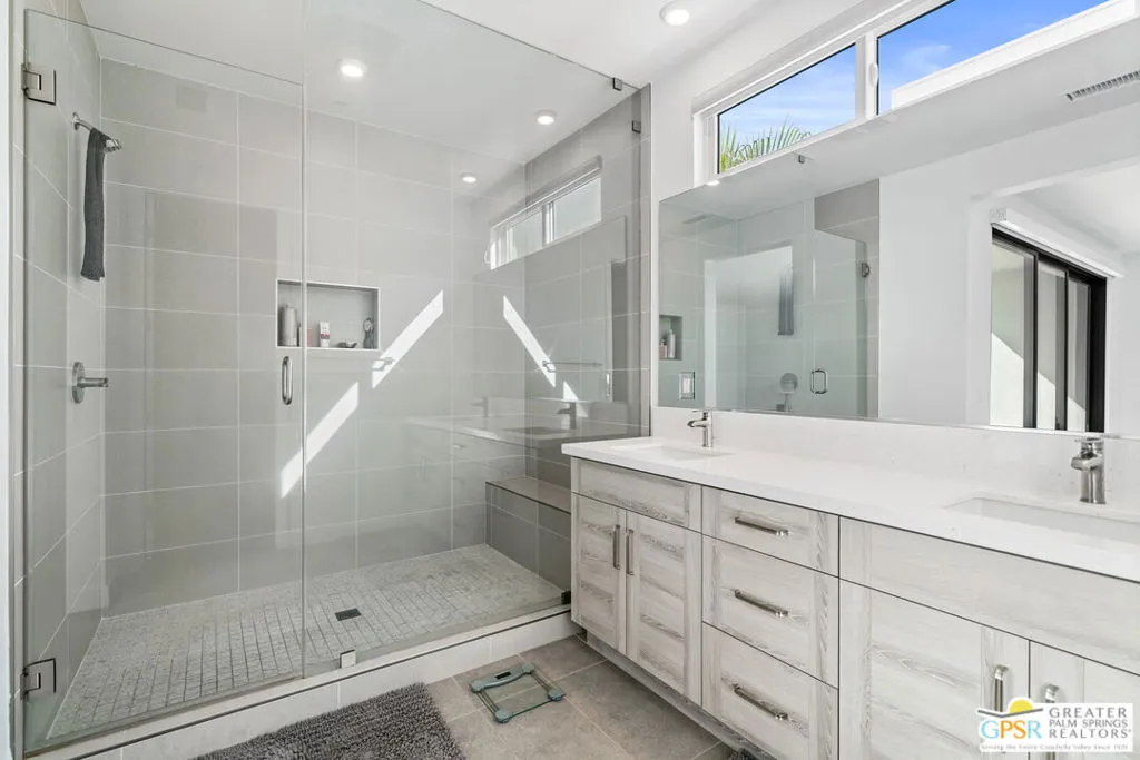 234 Mayfair Way, Palm Springs, California 92264 home-pic-34