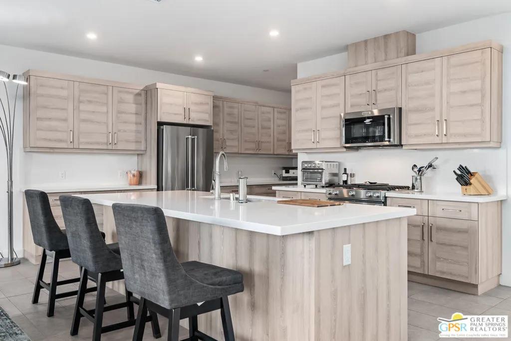 234 Mayfair Way, Palm Springs, California 92264 home-pic-12