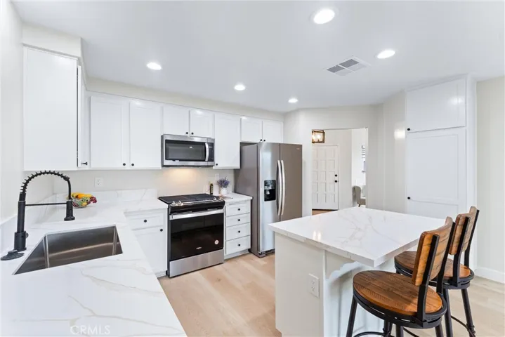 3620 Sherwood, Yorba Linda, California 92886