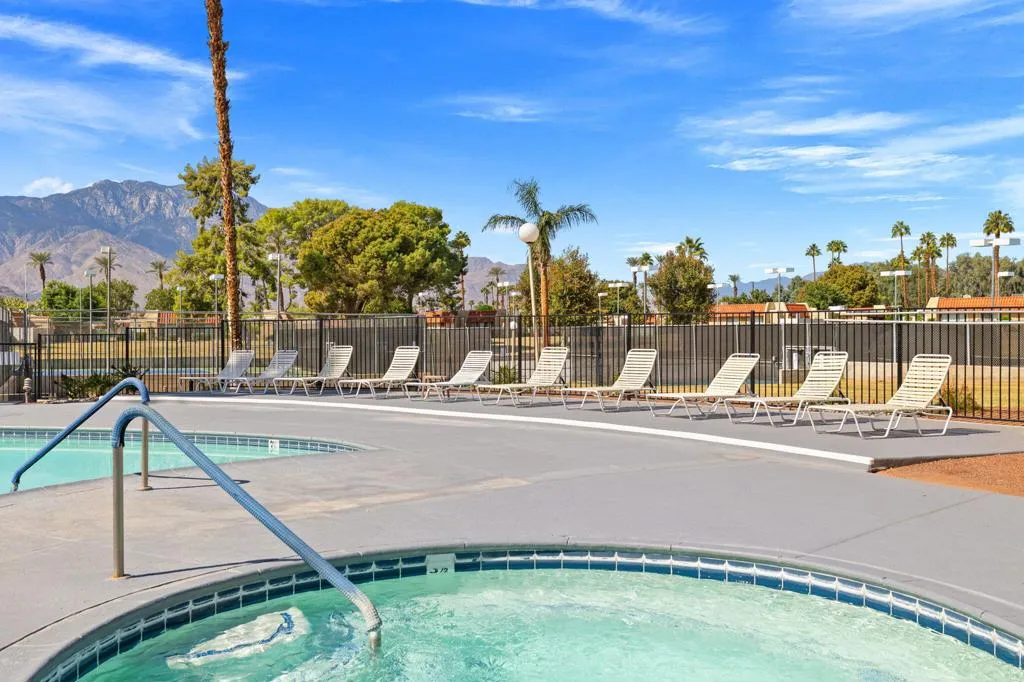 69750 Campana Court, Rancho Mirage, California 92270 home-pic-33