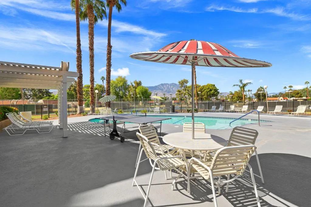 69750 Campana Court, Rancho Mirage, California 92270 home-pic-34