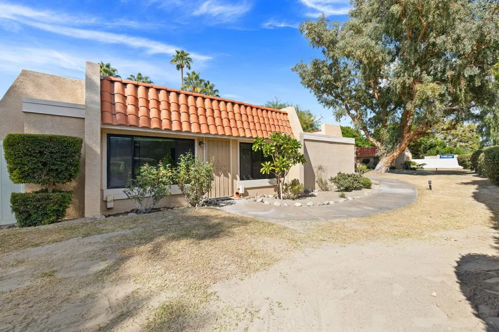 69750 Campana Court, Rancho Mirage, California 92270 home-pic-3