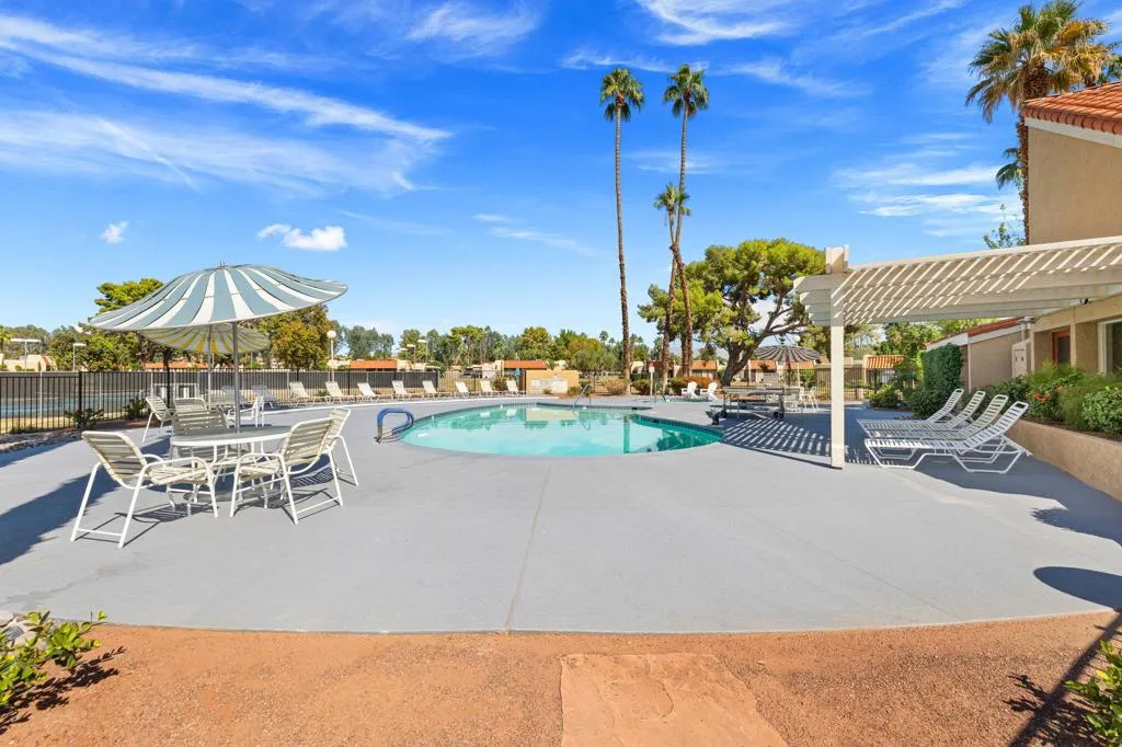 69750 Campana Court, Rancho Mirage, California 92270 home-pic-37
