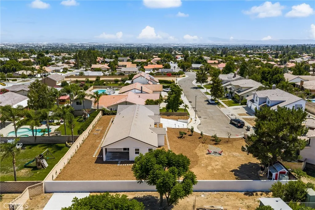 6155 Klusman, Rancho Cucamonga, California 91737 home-pic-15
