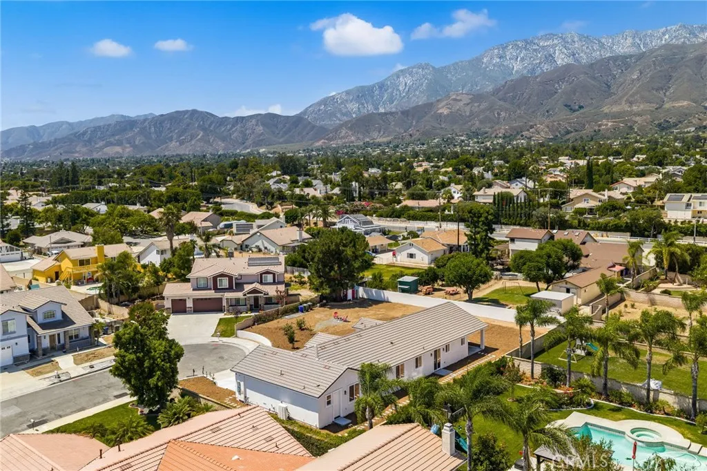 6155 Klusman, Rancho Cucamonga, California 91737 home-pic-13