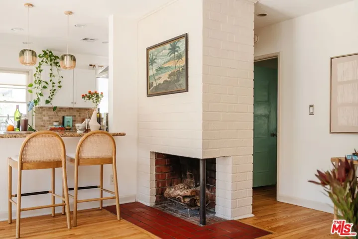 8037 Sunnybrae Avenue, Winnetka, California 91306