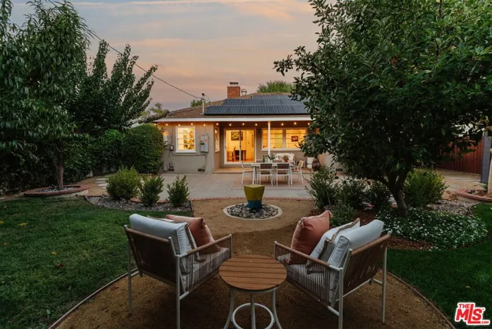 8037 Sunnybrae Avenue, Winnetka, California 91306