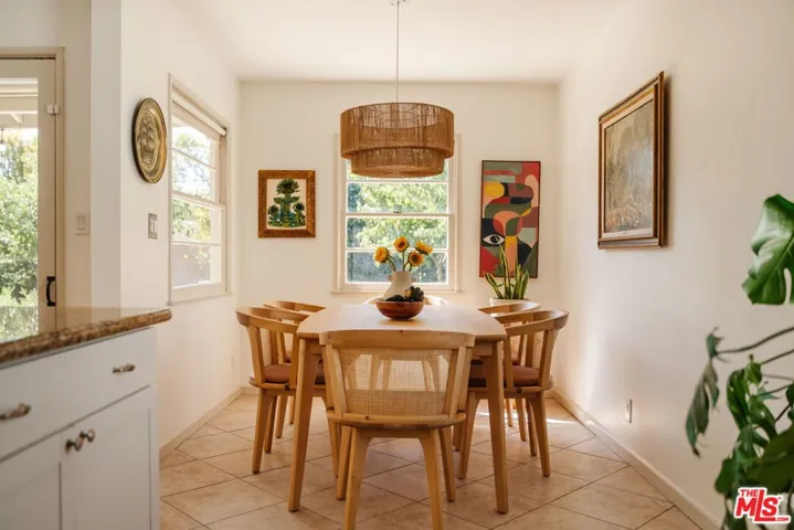 8037 Sunnybrae Avenue, Winnetka, California 91306