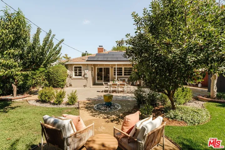 8037 Sunnybrae Avenue, Winnetka, California 91306
