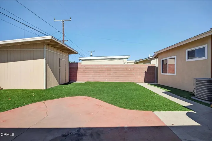 31-web-or-mls-UpmarketMedia-4029SB113