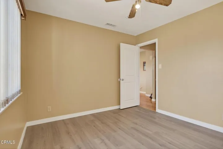 23-web-or-mls-UpmarketMedia-4029SB079