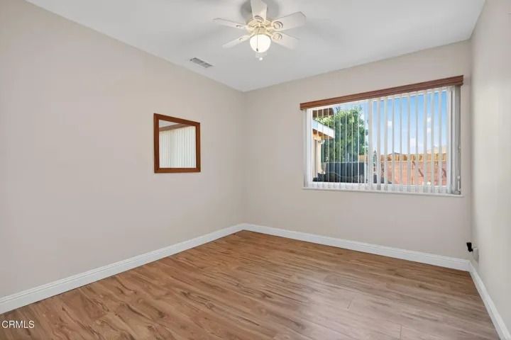 30-web-or-mls-UpmarketMedia-4029SB108