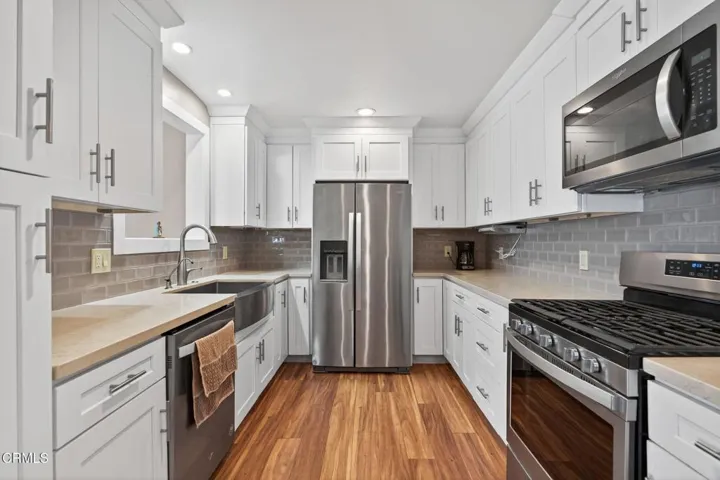 14-web-or-mls-UpmarketMedia-4029SB049