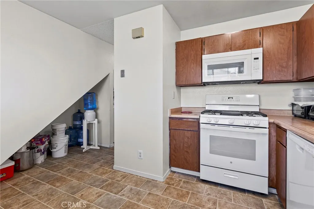 1401 21st Street, Oceano, California 93445 home-pic-12