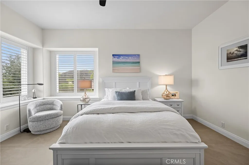 37939 Sky High Drive, Murrieta, California 92562 home-pic-41