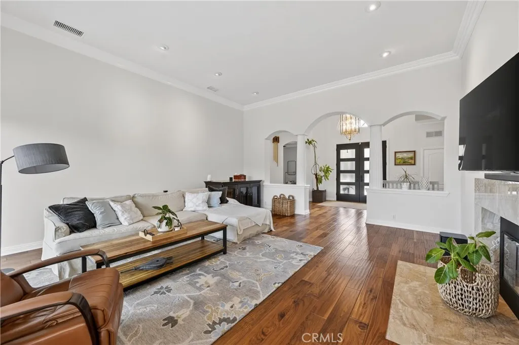 37939 Sky High Drive, Murrieta, California 92562 home-pic-29