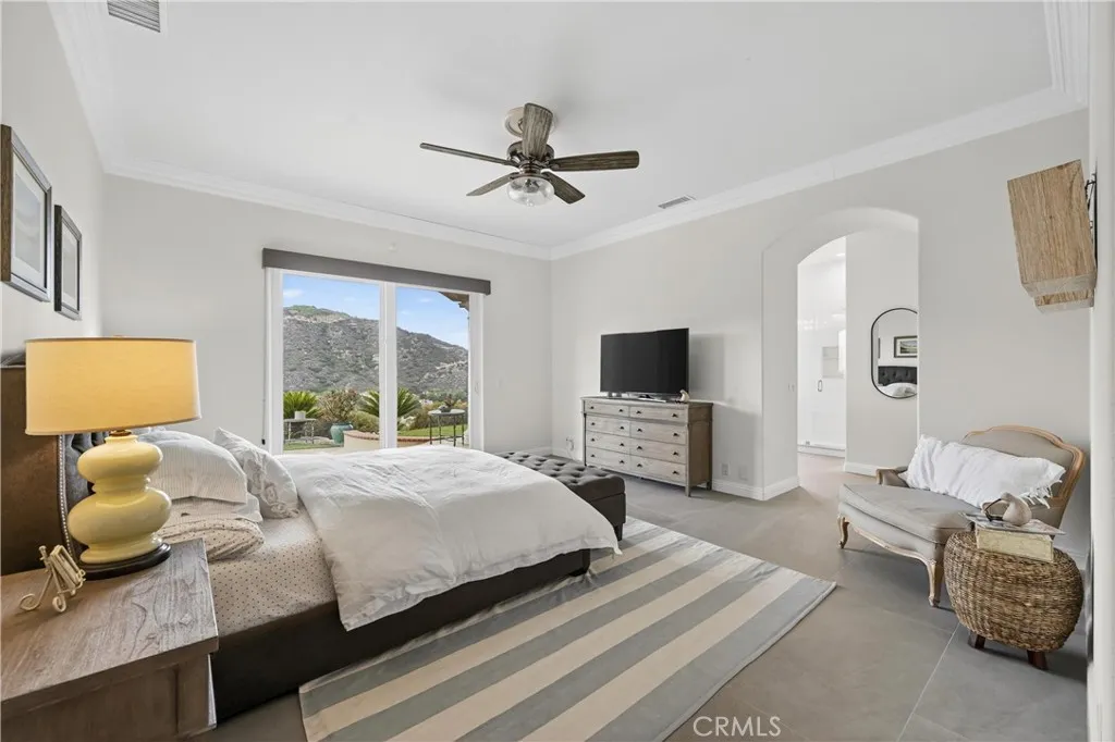 37939 Sky High Drive, Murrieta, California 92562 home-pic-35
