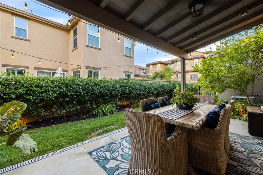 28537 Vista Del Rio, Valencia, California 91354 home-pic-45