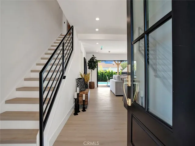 6667 Royer Avenue, West Hills, California 91307