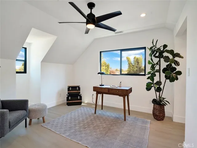 6667 Royer Avenue, West Hills, California 91307