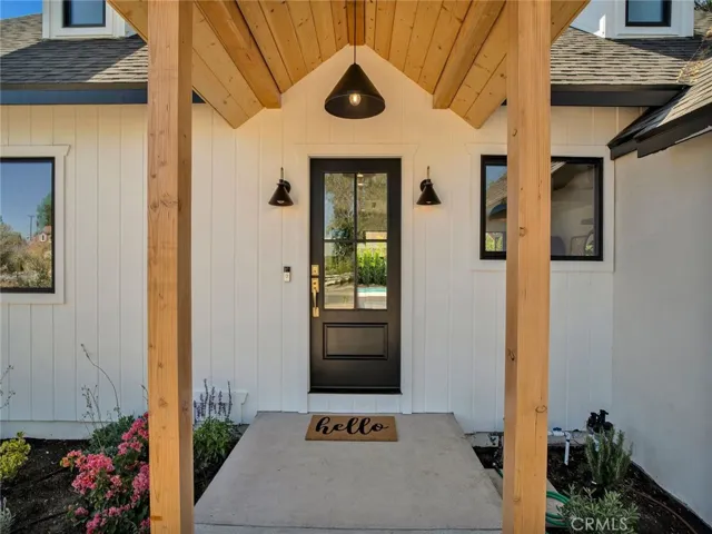 6667 Royer Avenue, West Hills, California 91307