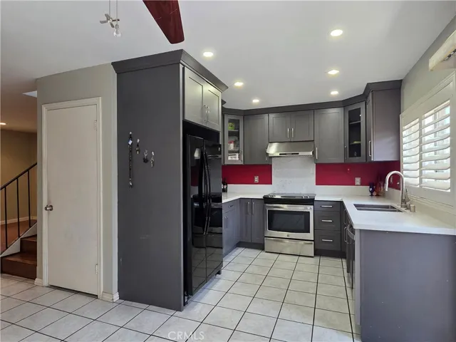 11219 Hood, Stanton, California 90680