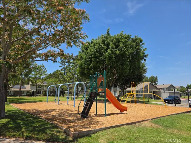 11219 Hood, Stanton, California 90680