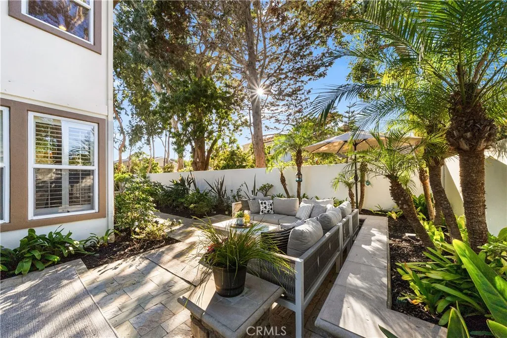 19731 19731 Estate, Huntington Beach, California 92648 home-pic-46