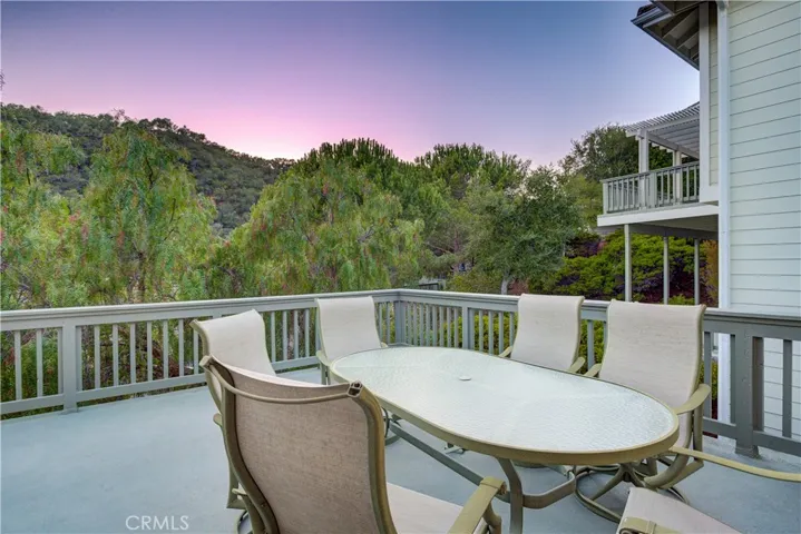 2nd floor deck with views