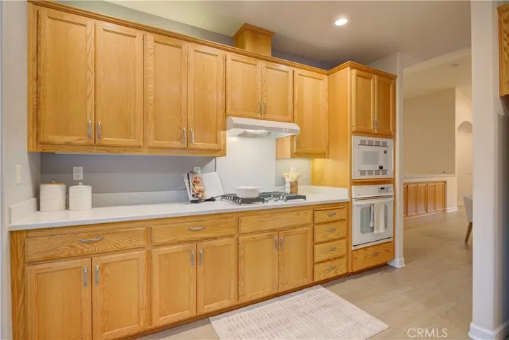 Spacious kitchen