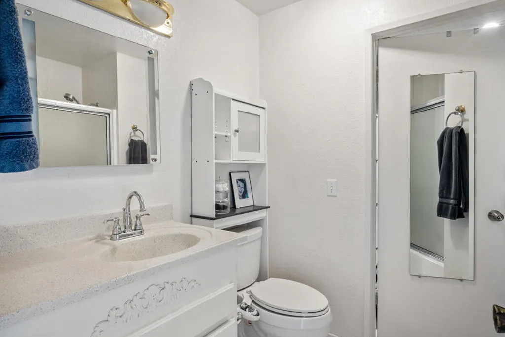 31200 Landau Boulevard 1908, Cathedral City, California 92234 home-pic-10