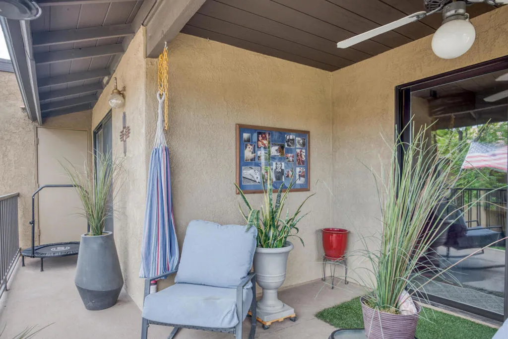31200 Landau Boulevard 1908, Cathedral City, California 92234 home-pic-17
