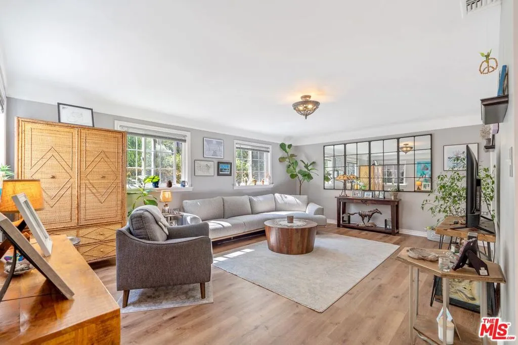 11316 Sunshine Terrace, Studio City, California 91604 home-pic-13