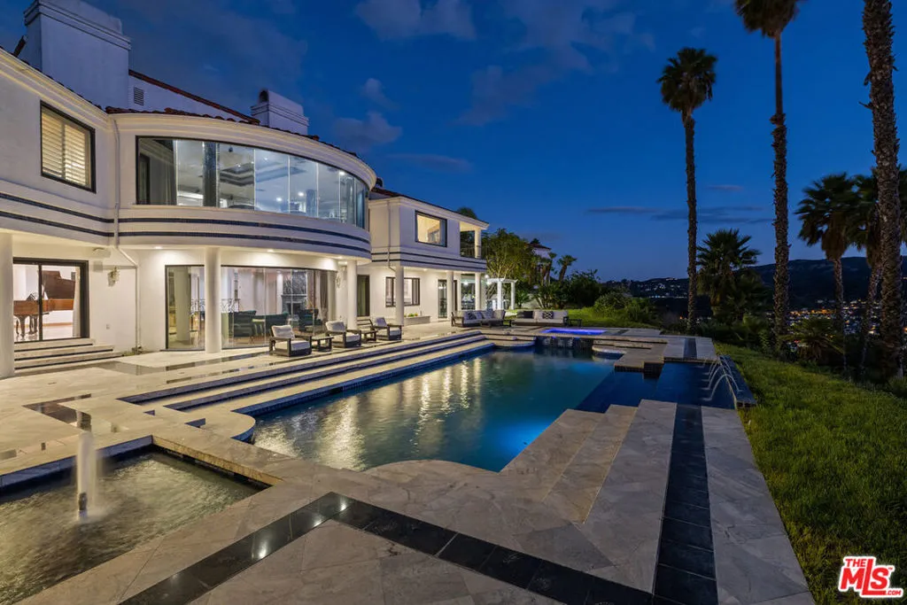 24366 La Masina Court, Calabasas, California 91302 home-pic-56