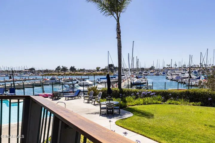 Peninsula25