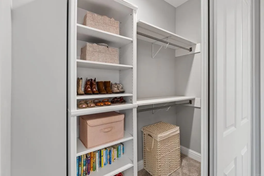 276 Hilltop Drive, Chula Vista, California 91910 home-pic-31