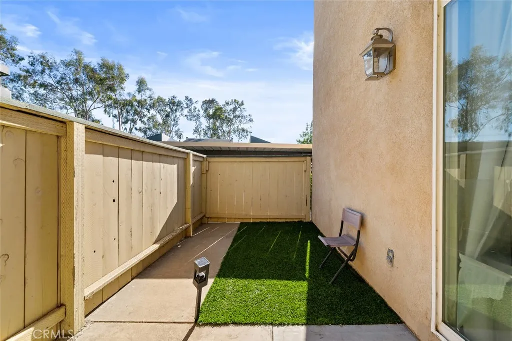 868 E Alvarado, Fallbrook, California 92028 home-pic-3