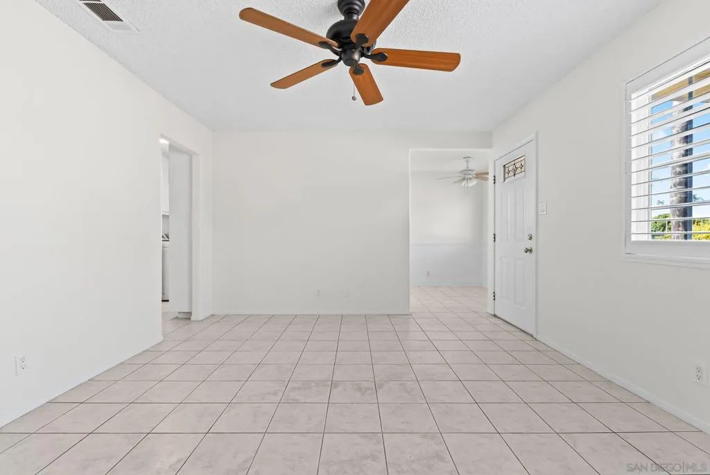 3511 Badillo Rd, San Marcos, California 92069 home-pic-8