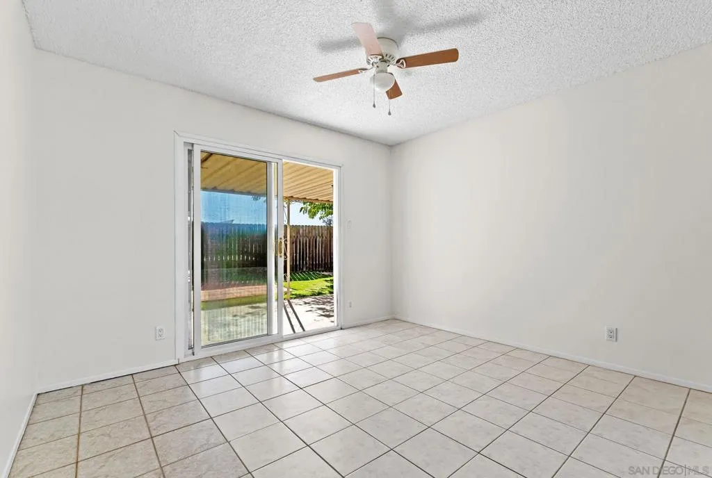 3511 Badillo Rd, San Marcos, California 92069 home-pic-17