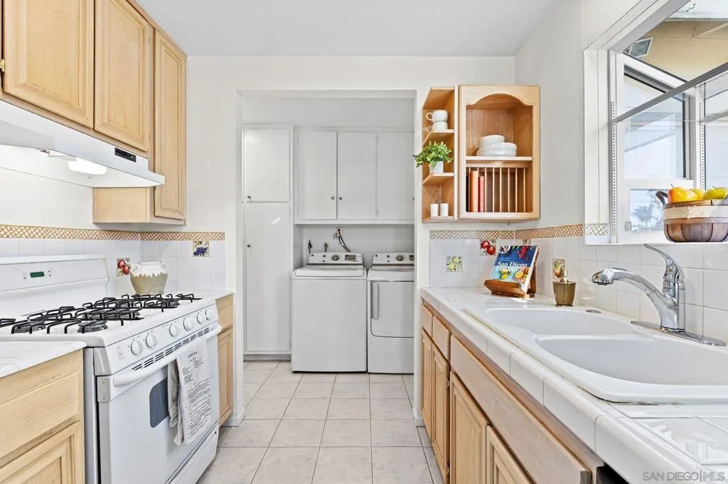 3511 Badillo Rd, San Marcos, California 92069 home-pic-14