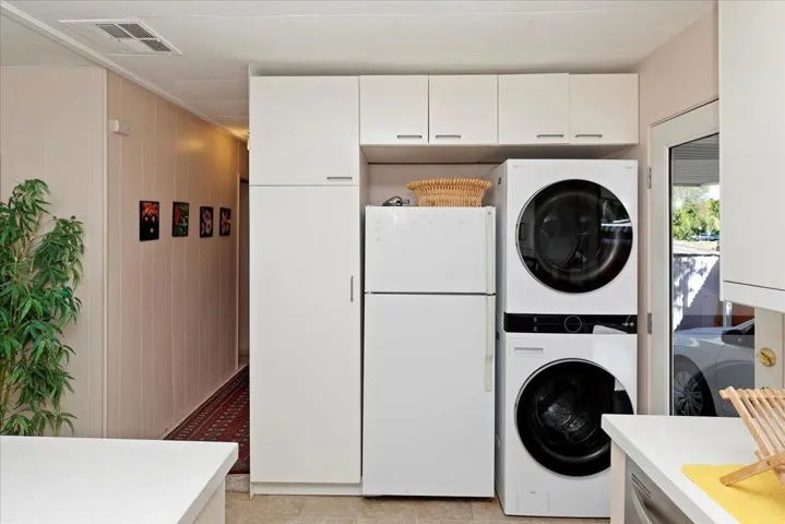 26-Laundry - Copy - Copy