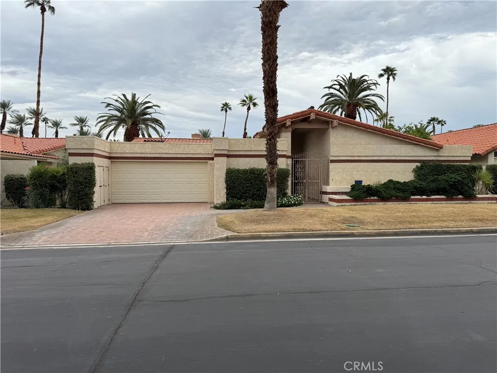 44270 Tahoe Circle, Indian Wells, California 92210 home-pic-0