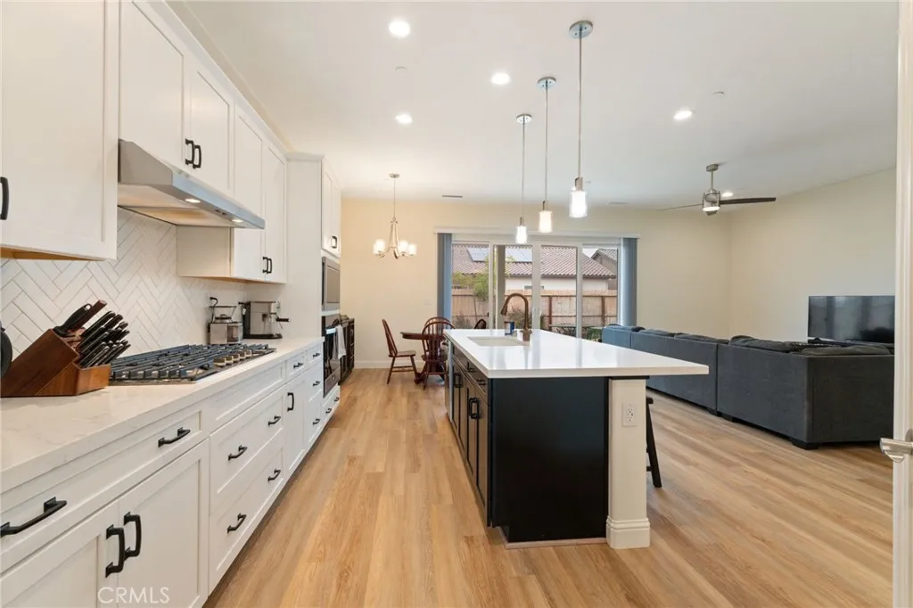 3072 19th, Kingsburg, California 93631 home-pic-7