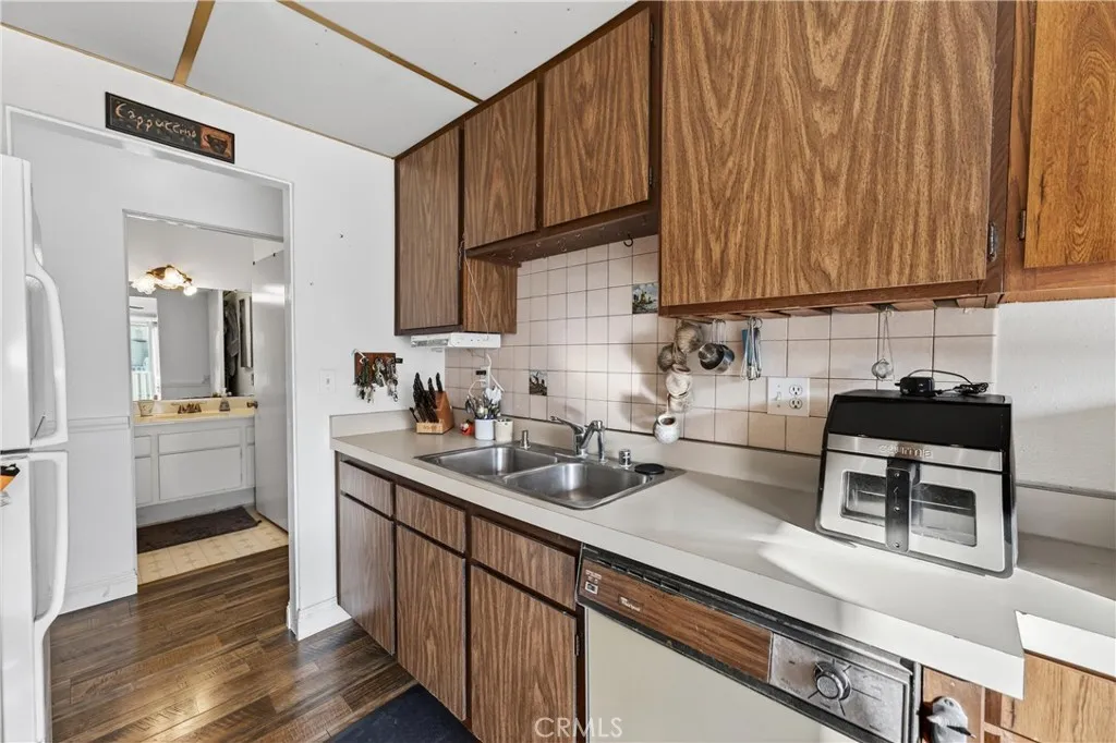 4565 Ramona 4, La Verne, California 91750 home-pic-12