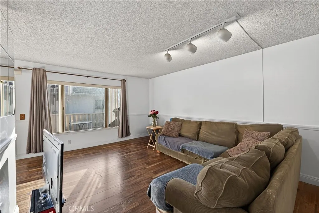 4565 Ramona 4, La Verne, California 91750 home-pic-4