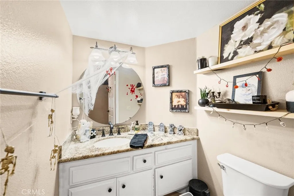 44004 Northgate Avenue, Temecula, California 92592 home-pic-23