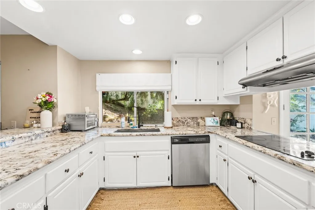44004 Northgate Avenue, Temecula, California 92592 home-pic-15