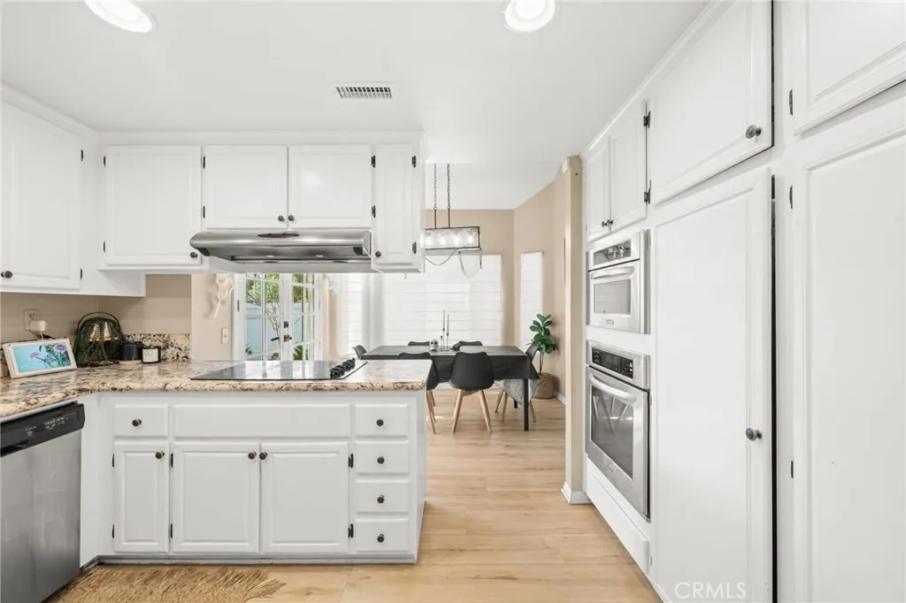 44004 Northgate Avenue, Temecula, California 92592 home-pic-16