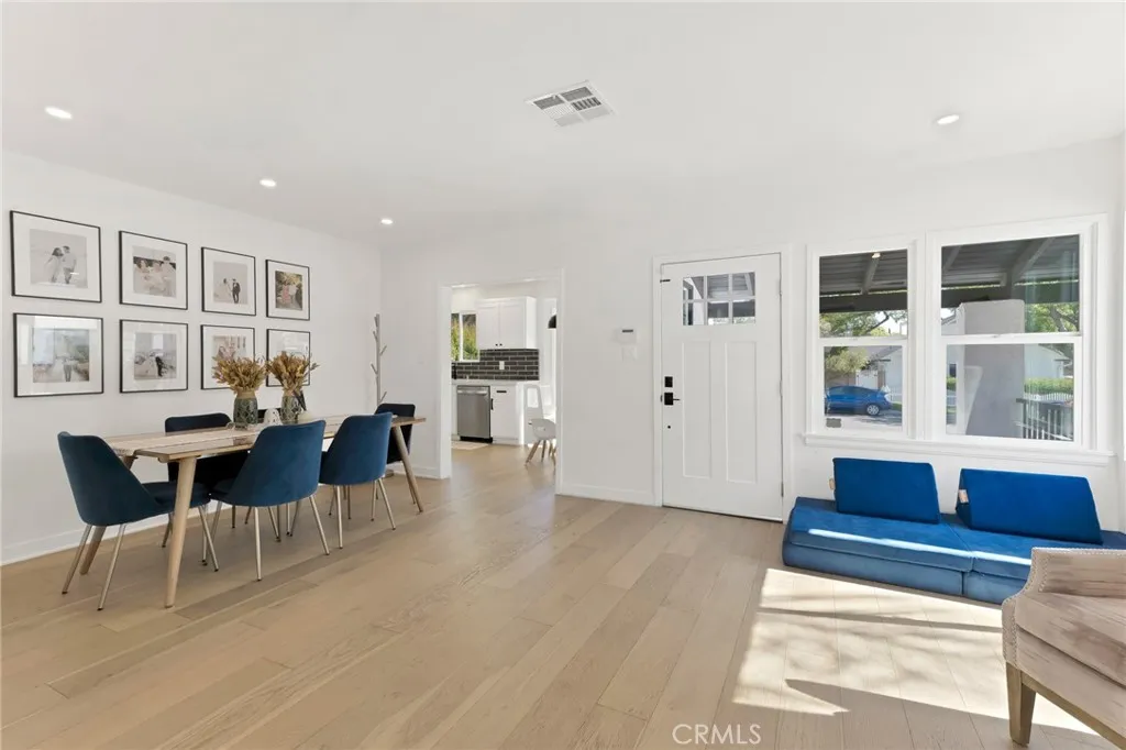 805 N Kemp, Burbank, California 91505 home-pic-11